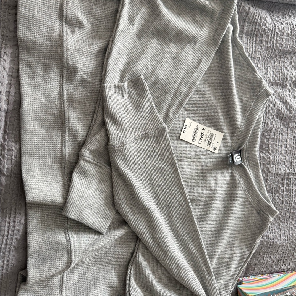 Ideology Light Gray Waffle crop Knit Top